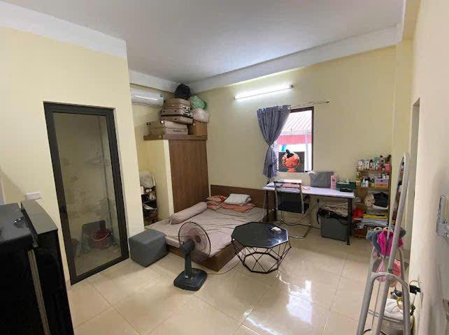 Studio cho thuê Ngõ 79 Cầu Giấy 30m² giá 4.2 triệu - Đầy đủ nội thất chỉ việc vào ở!