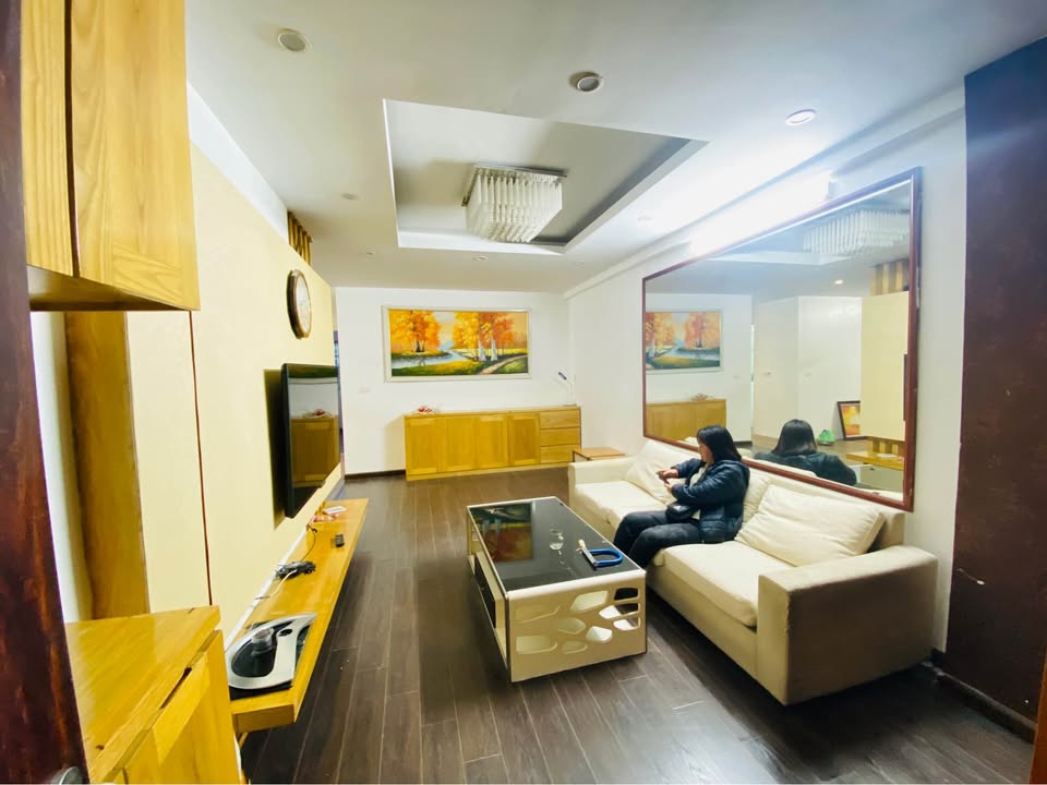 Căn hộ cho thuê KĐT Sài Đồng 75m² giá 8 triệu - Đầy đủ nội thất, nhận nhà ngay!