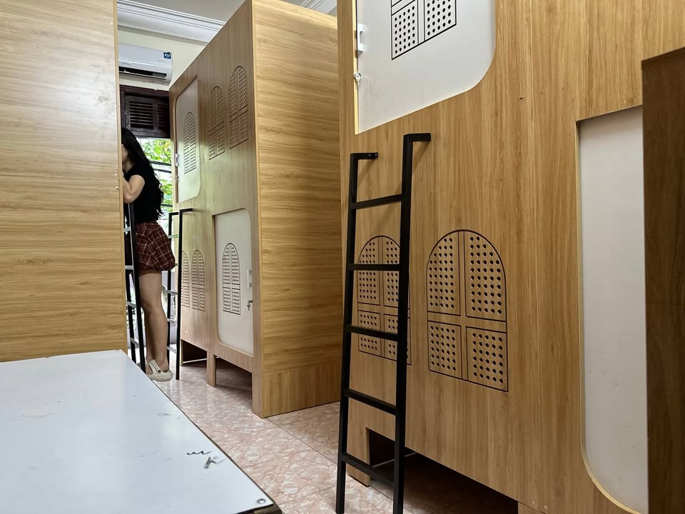 Phòng cho thuê Sleepbox Homestay Văn Quán chỉ 1.7 triệu - Tiện nghi đầy đủ, ô tô vào tận nơi!