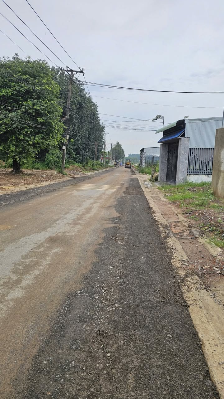 Đất mặt tiền đường nhựa Quảng Tiến 122m² giá 1 tỷ - Cơ hội đầu tư tuyệt vời!