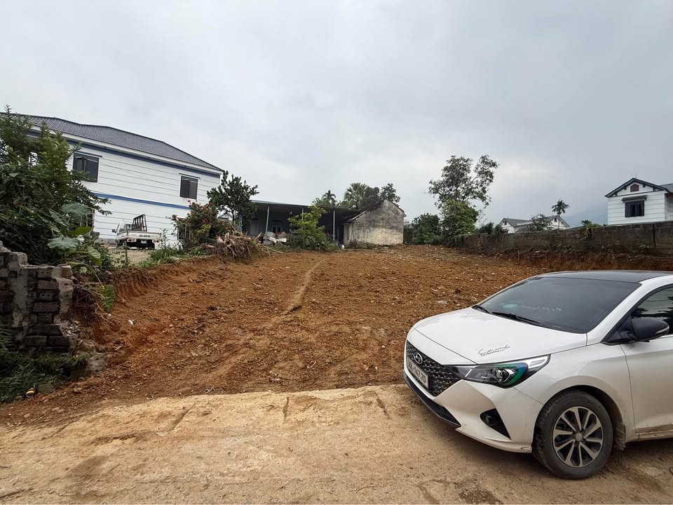 Đất nền Thạch Thất 400m² mặt tiền rộng - Kinh doanh sầm uất!