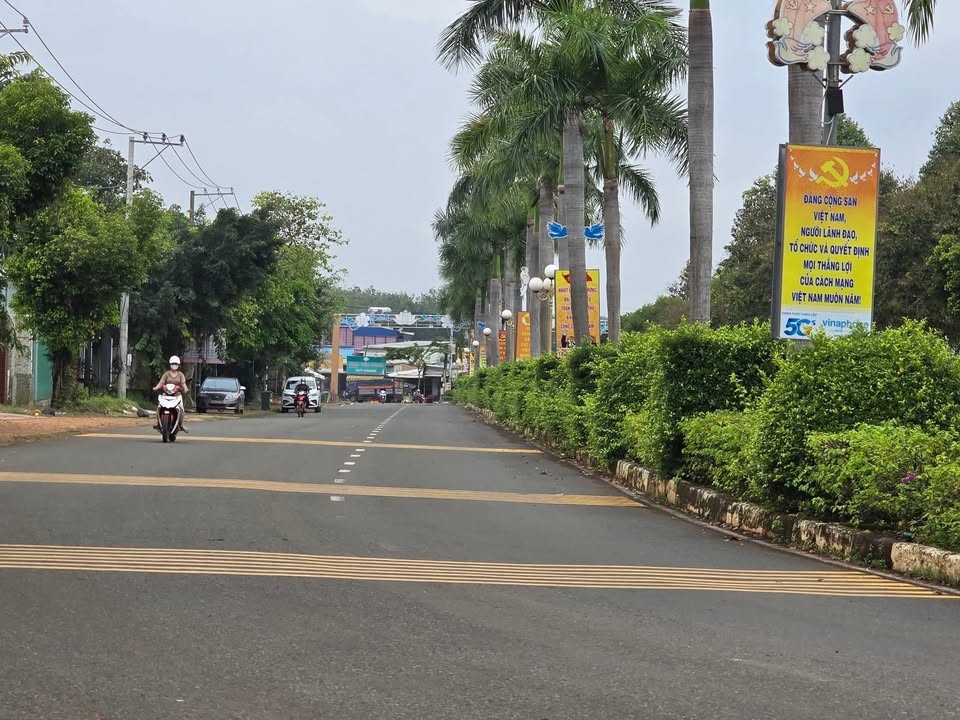 Đất thổ cư đường Hùng Vương, Bù Đốp 180m² giá 1.5 tỷ - Đầu tư sinh lời ngay!