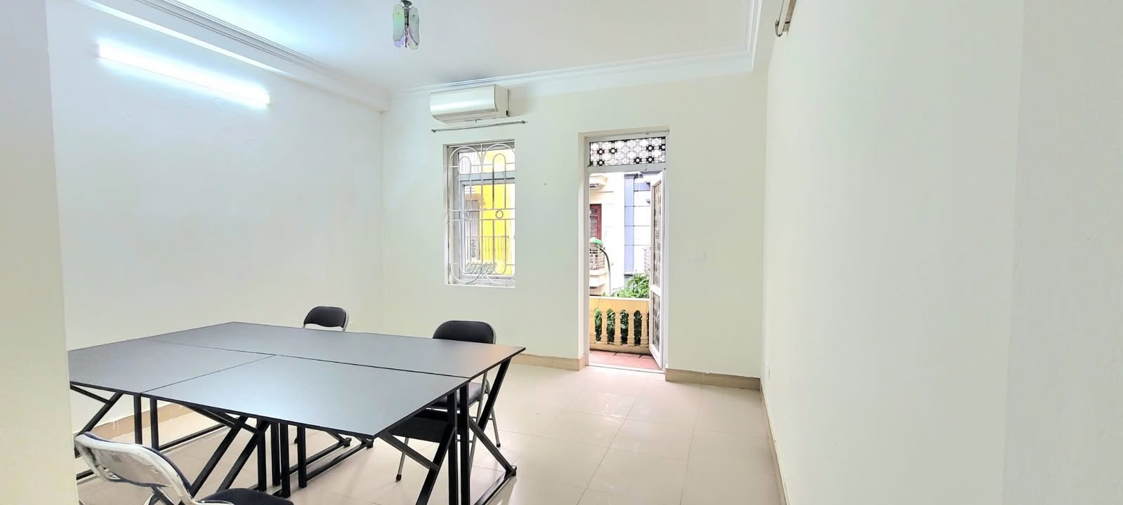 Cho thuê văn phòng 20m² tại Khu đô thị Mỗ Lao, Hà Đông - Giá chỉ 3.5 triệu/tháng!