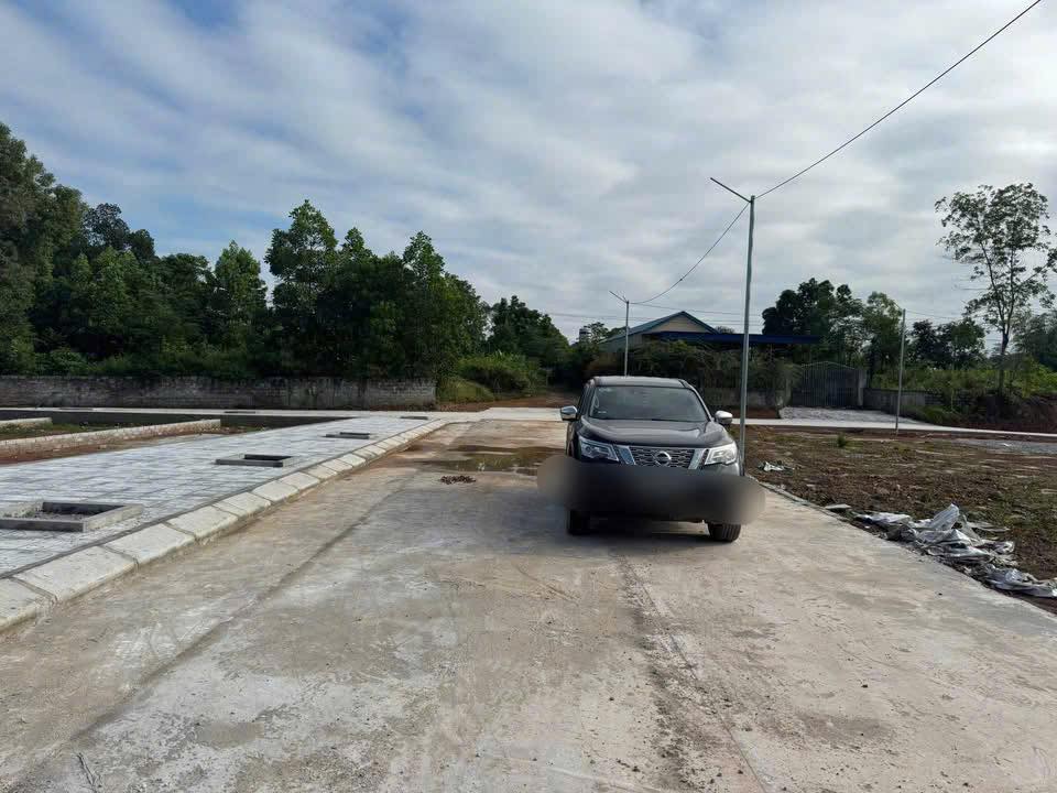 Lô đất Hồng Tiến, Phổ Yên 215.4m² giá chỉ 700 triệu - Cơ hội đầu tư tuyệt vời!