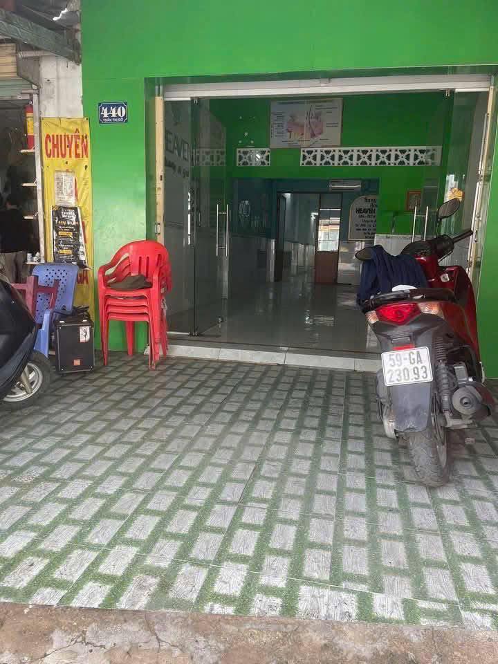 Nhà mặt tiền cho thuê đường Trần Thi Cờ quận 12, diện tích 120m² - Giá chỉ 9 triệu/tháng!