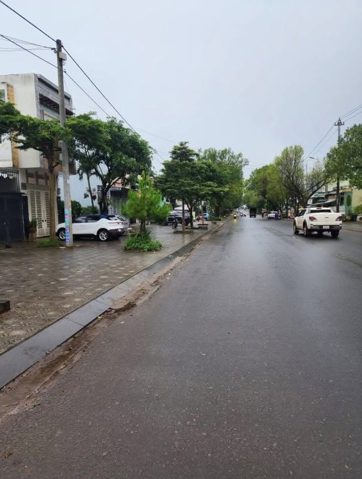 Đất mặt tiền Tôn Thất Tùng, Pleiku - 121m² giá 3.55 tỷ - Đầu tư sinh lời ngay!