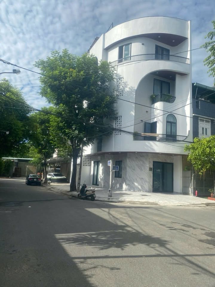 Cho thuê lô góc 2 mặt tiền tại Khuê Trung, Cẩm Lệ 91m² giá chỉ 8 triệu/tháng - Kinh doanh thuận lợi!