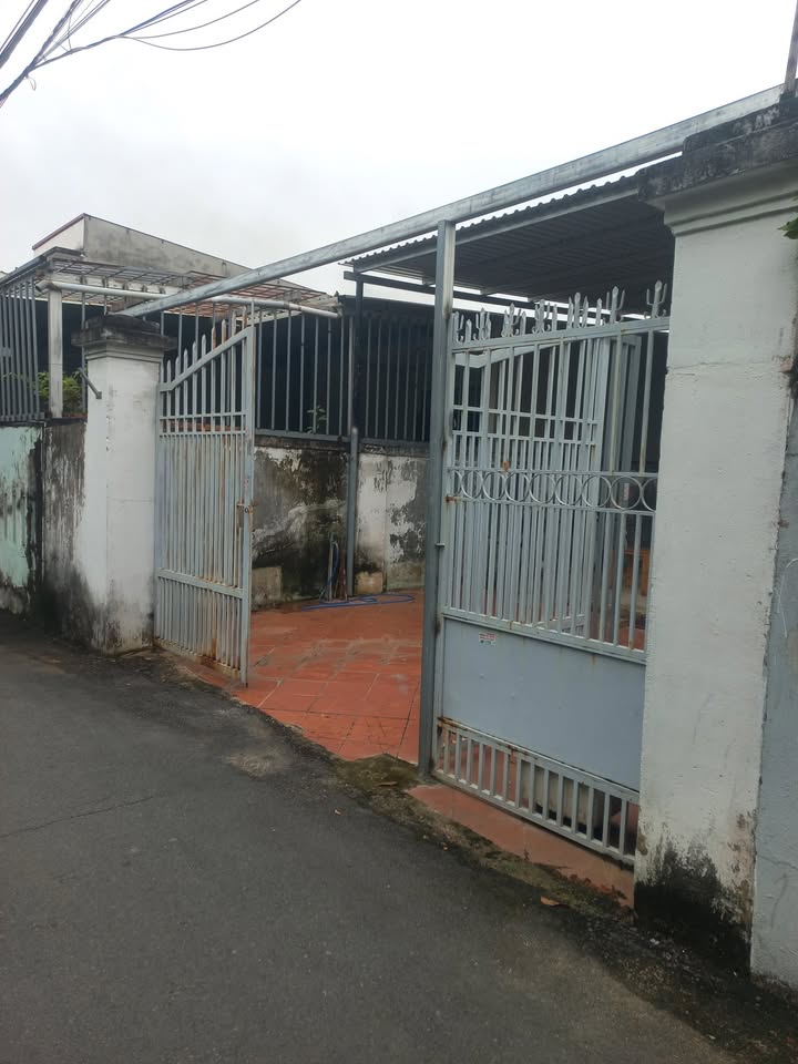 Nhà nguyên căn Tân Hưng Bà Rịa 212m² giá chỉ 3 triệu/tháng - Tiện nghi đầy đủ!