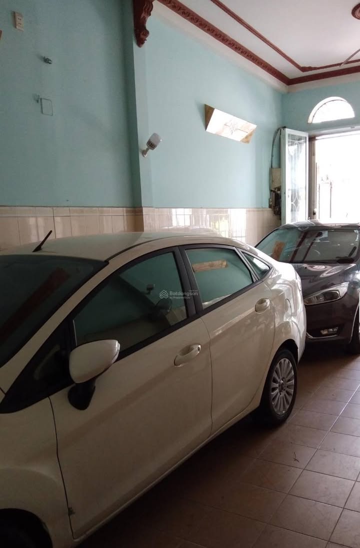 Nhà mặt tiền Trần Thủ Độ, Tân Phú 80m² giá 12.5 tỷ - Vị trí đắc địa, an ninh tốt!