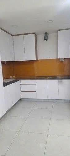 Nhà mặt tiền Ung Văn Khiêm, Bình Thạnh 100m² giá 38 triệu - Vị trí kinh doanh đắc địa!