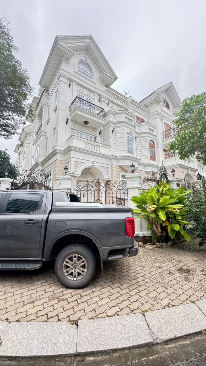 Nhà mặt tiền cho thuê tại Cityland, Gò Vấp 200m² - Phù hợp làm văn phòng và spa!