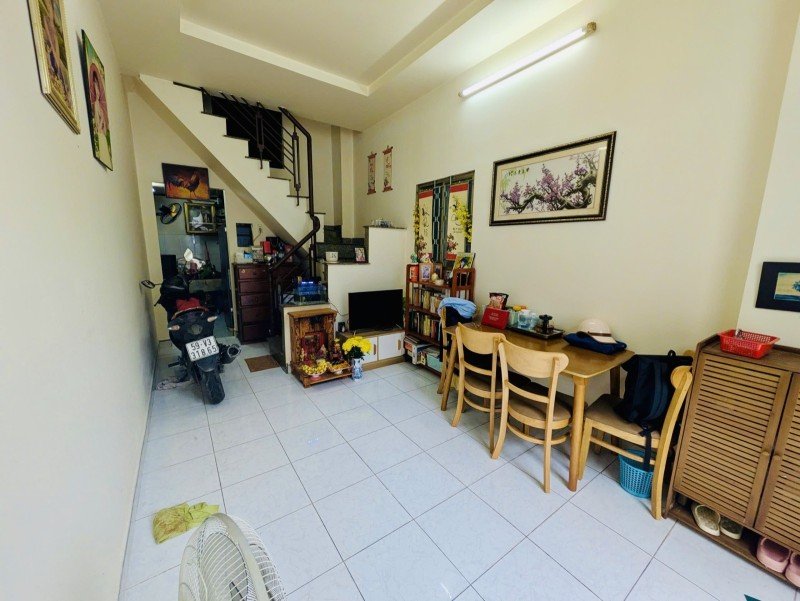 Nhà đẹp Gò Vấp 75m² giá 6.1 tỷ - Vừa ở vừa kinh doanh