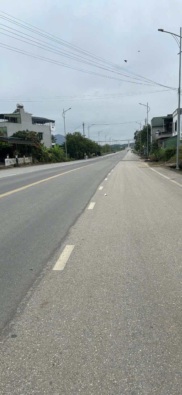 Đất đẹp bán gấp tại đầu cầu Tình Húc - 182m² giá 3.65 tỷ - Đầu tư sinh lời hiệu quả!