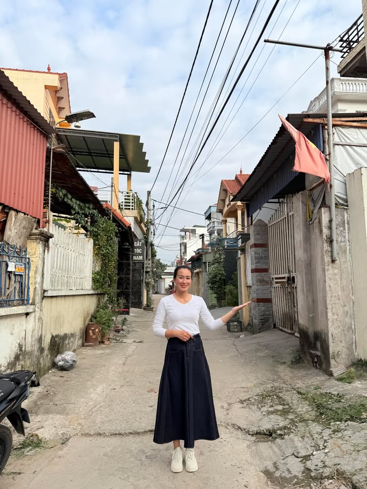 Đất 99m² tại Quang Minh, Mê Linh - Giá chỉ 4.95 tỷ - Cơ hội đầu tư tuyệt vời!