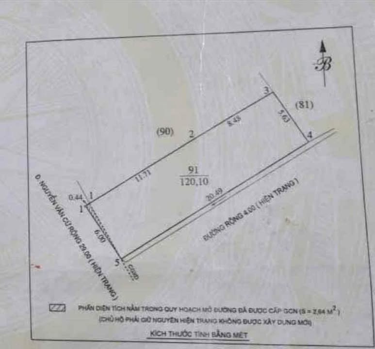 Nhà 3 tầng mặt đường Nguyễn Văn Cừ, 120m² giá 2X tỷ - Lô góc hai mặt đường!