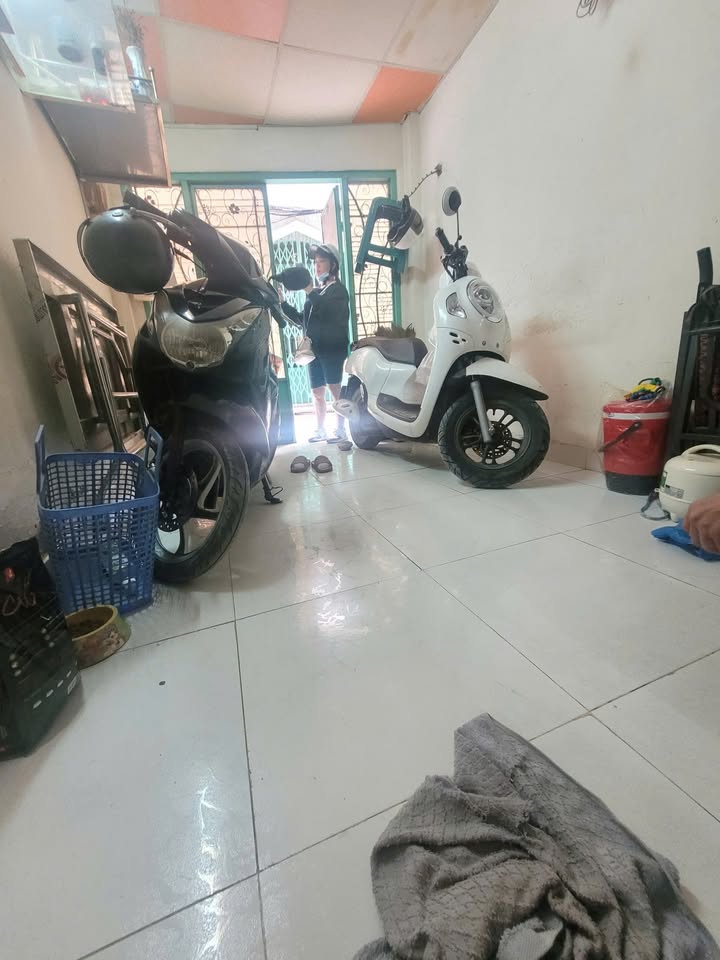 Nhà 2 Tầng Lý Chính Thắng Quận 3 - Nở Hậu Đẹp Giá 2.59 Tỷ - Chính Chủ Bán Gấp!