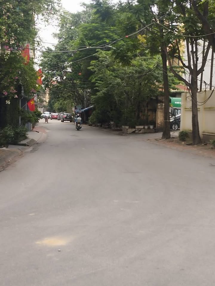 Thửa đất vàng An Dương Vương Tây Hồ 500m² giá 100 tỷ - Cơ hội đầu tư hiếm có!