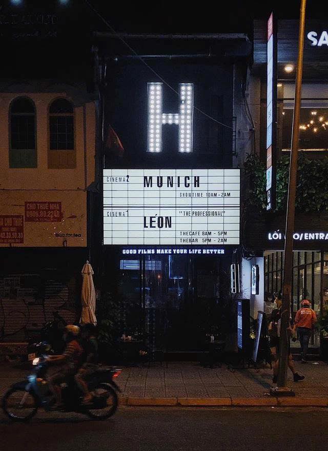 Nhà mặt tiền cho thuê 223 Hồ Tùng Mậu, Quận 1 - Vị trí đắc địa, sang trọng!