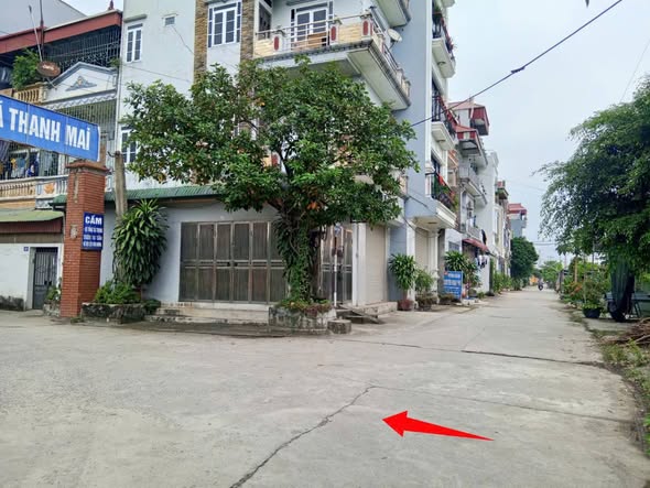 Nhà mặt đường Kim Bài, Thanh Oai 50m² chỉ 3.x tỷ - Dân trí cao, ô tô vào tận nơi!