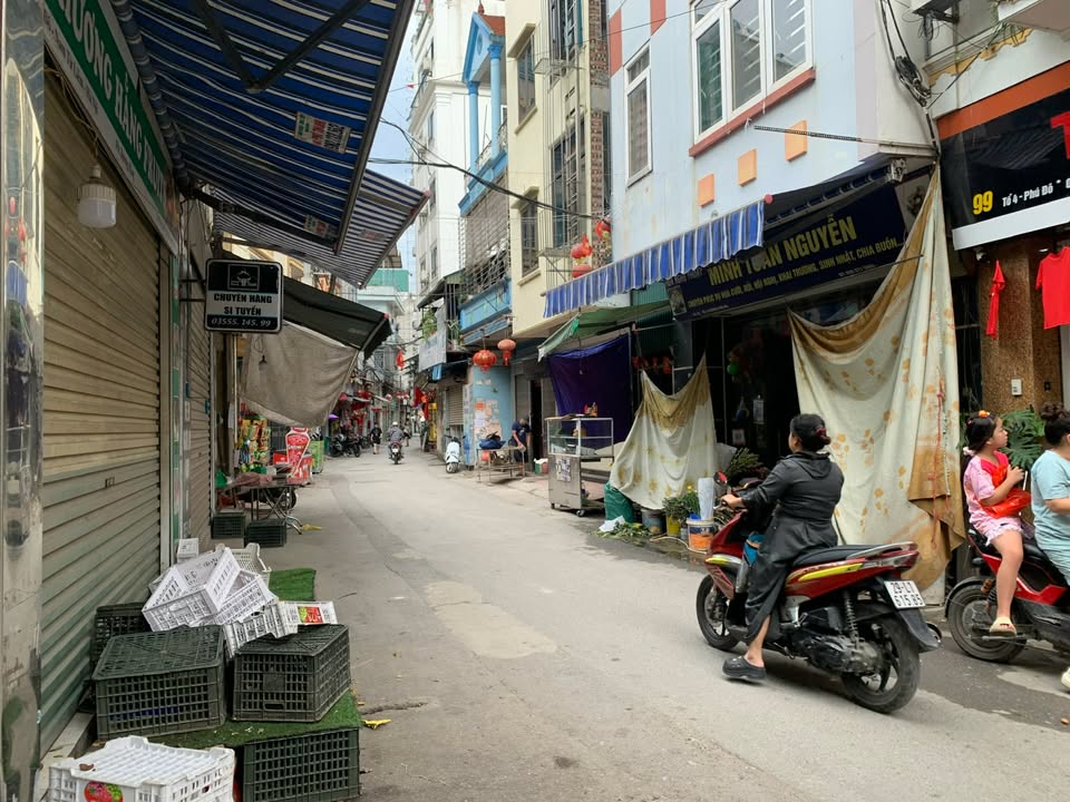 Đất kinh doanh Phú Đô 65m² giá 13 tỷ - Mặt tiền rộng, ô tô tránh