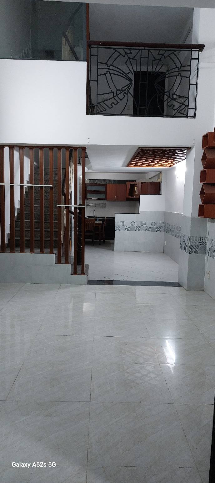 Nhà bán gần chợ Hiệp Bình, Thủ Đức 96.8m² - Đầu tư sinh lời ngay!