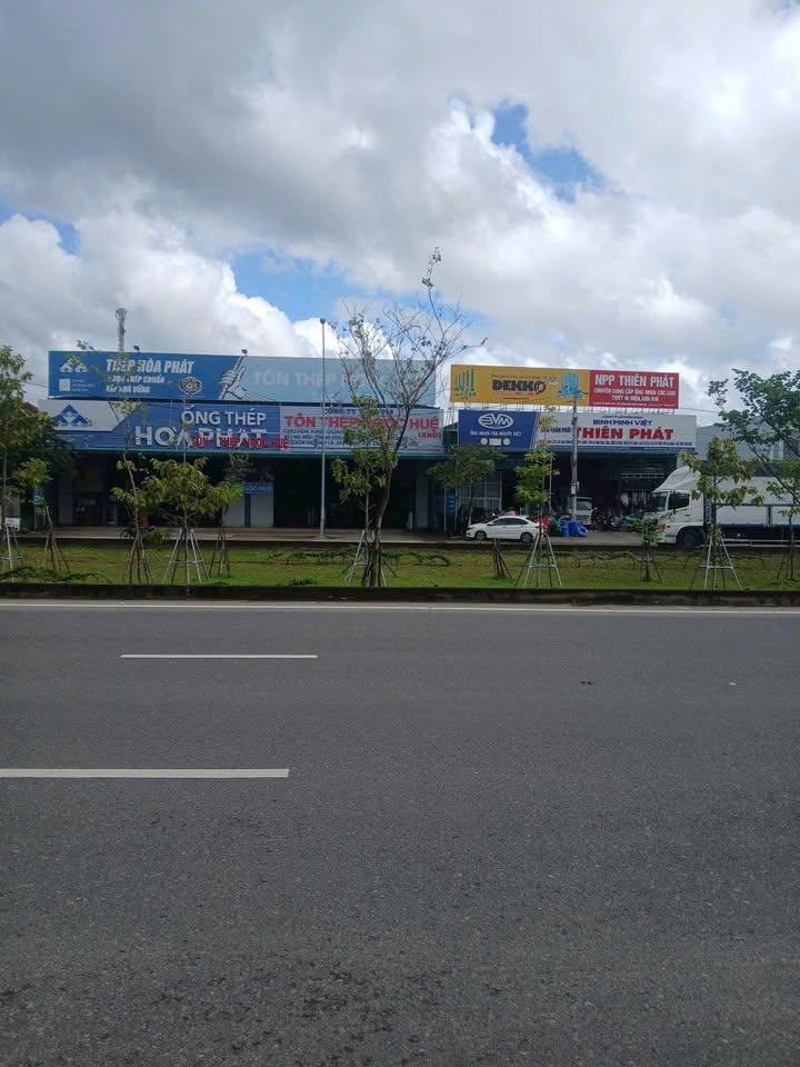 FrontHouse mặt tiền Võ Nguyên Giáp Nha Trang 213m² giá 7.48 tỷ - Cơ hội đầu tư tuyệt vời!