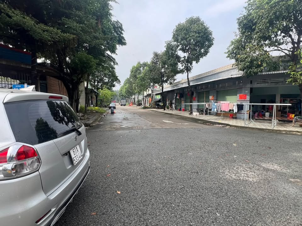 Đất nền Mỹ Phước 100m² giá 1 tỷ - Sổ đỏ chính chủ, đường nhựa rộng rãi!