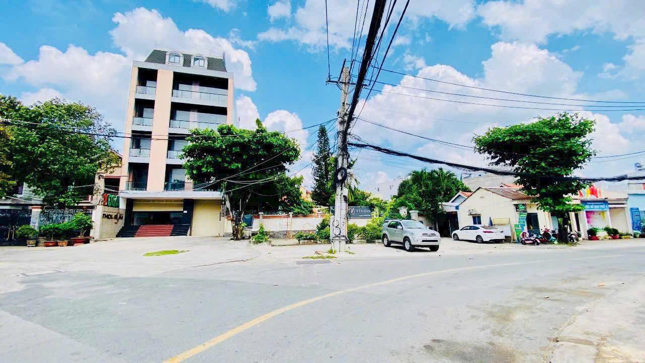 Kho dữ liệu Quận 9 345m² giá 50 tỷ - Đầu tư sinh lời cao!