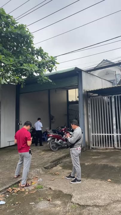 Nhà mặt tiền Quốc lộ 1A, Lộc Hòa, 185m² giá 5.6 tỷ - Cơ hội kinh doanh tuyệt vời!