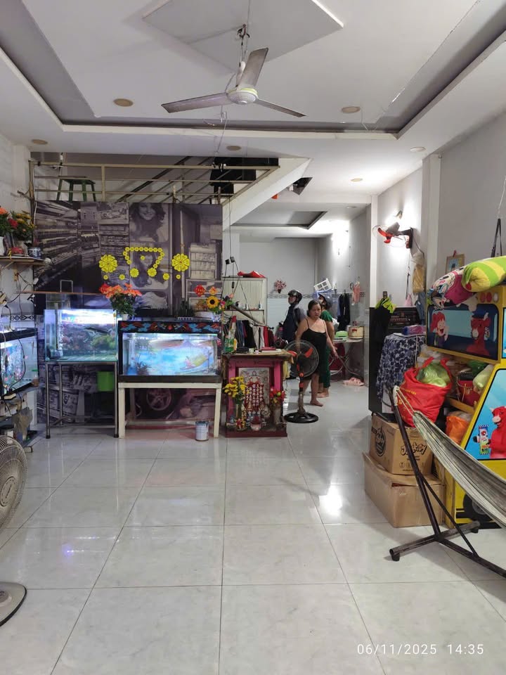 Nhà cho thuê Bình Hưng Hòa B 64m² giá 5 triệu - Nhà đẹp, hẻm thông thoáng!