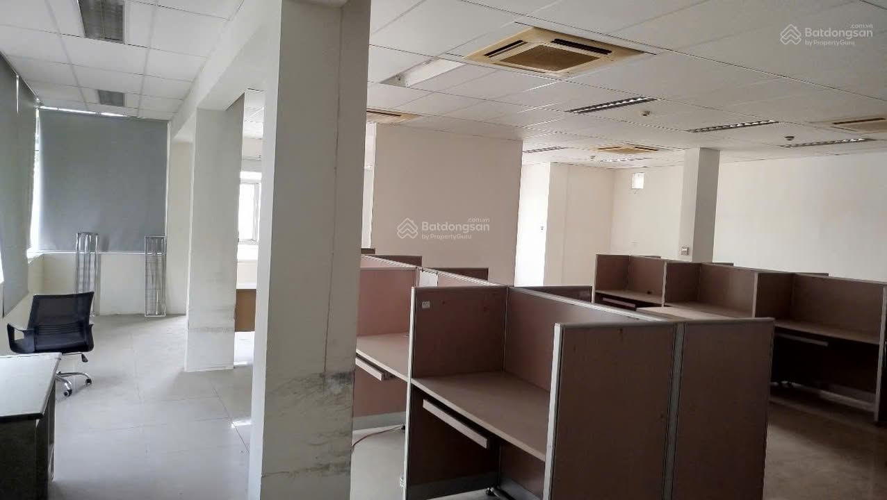 Văn phòng cho thuê tại Kim Mã 168m² - Vị trí đắc địa, giá tốt!