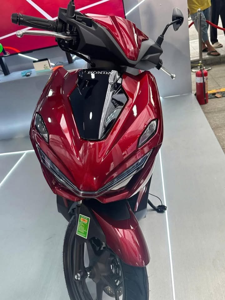 Nhà đẹp 237/46 Hoàng Diệu, Q4 - 6.75 tỷ, tặng xe AB 2026!