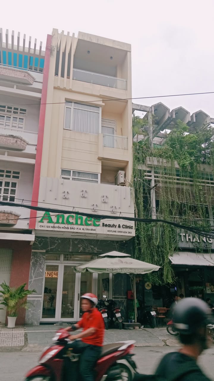 Cho thuê mặt tiền đường Nguyễn Hồng Đào, Tân Bình 81m² - Vị trí đẹp, nội thất cao cấp!