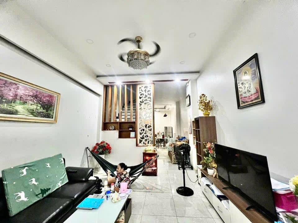 Nhà cho thuê đường Dương Bá Cung, Bình Tân 72m² giá 15 triệu - Khu dân trí cao, an ninh