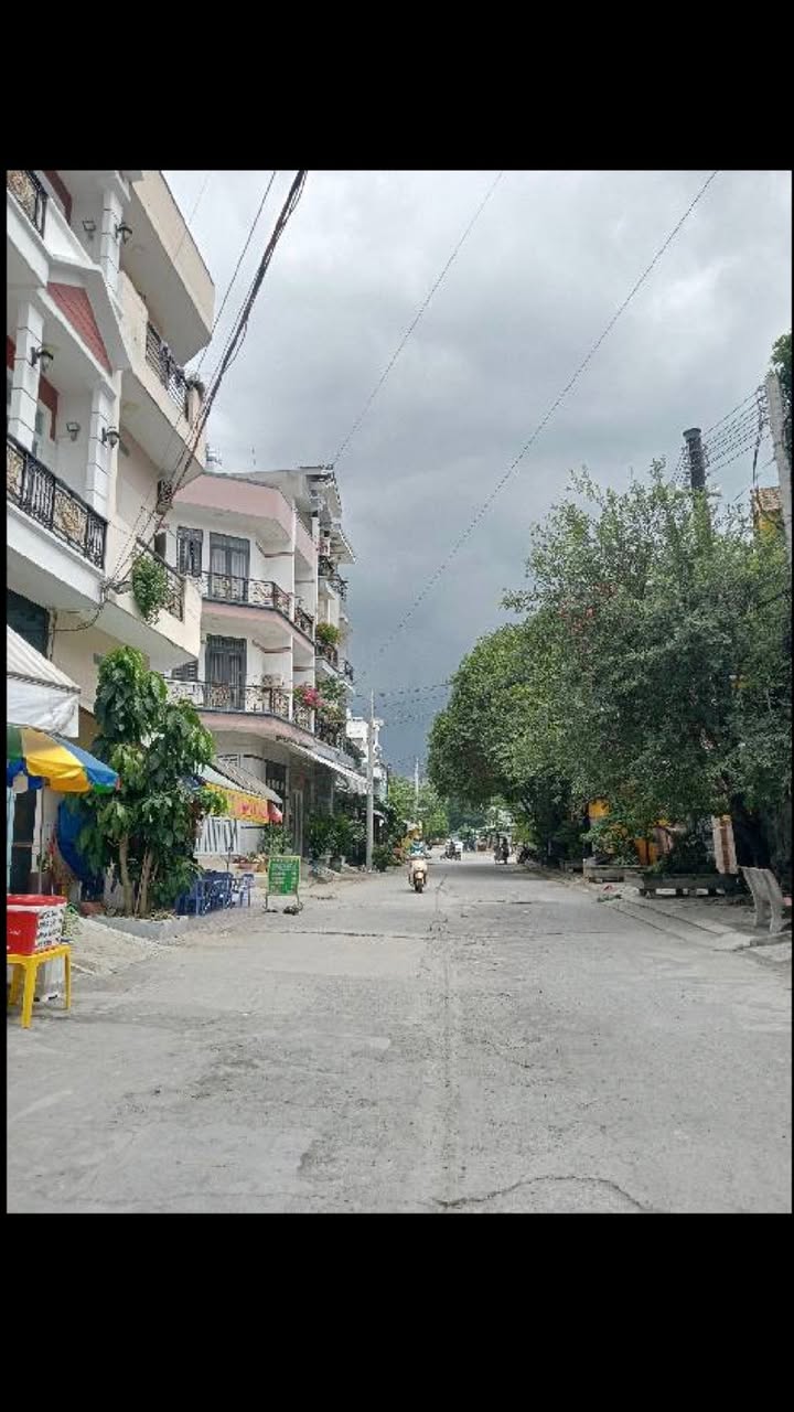 FrontHouse đường 2D, Q. Bình Tân 35m² giá 4.3 tỷ - Đang cho thuê 120 triệu/năm!