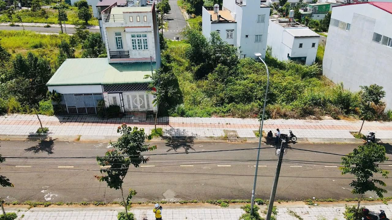 Đất nền Bảo Lộc Lâm Đồng 120m² giá 2.3 tỷ - Đầu tư sinh lời ngay!