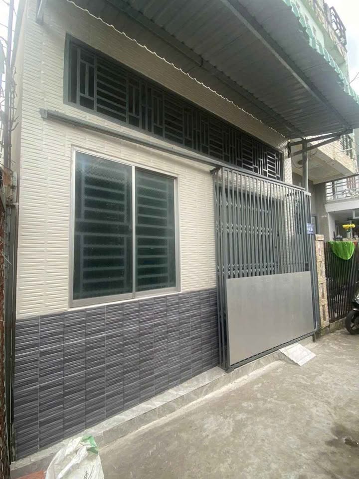 Nhà hẻm 233 Nguyễn Văn Cừ 51.4m² giá 2.1 tỷ - An ninh tốt, gần chợ, trường học!