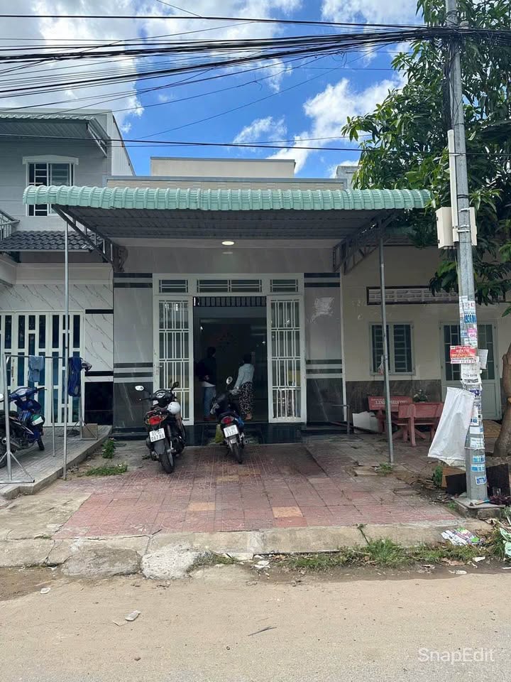 Nhà trệt lửng cho thuê tại phường An Khánh, Cần Thơ, 100m² - Không gian thoáng mát, tiện nghi đầy đủ!