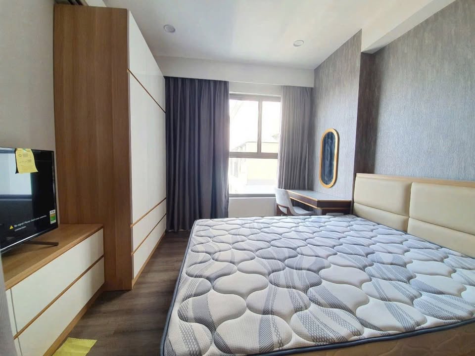 Căn hộ Botanica Premier Tân Bình 56m² giá 13 triệu - Thiết kế hiện đại, đầy đủ tiện nghi!