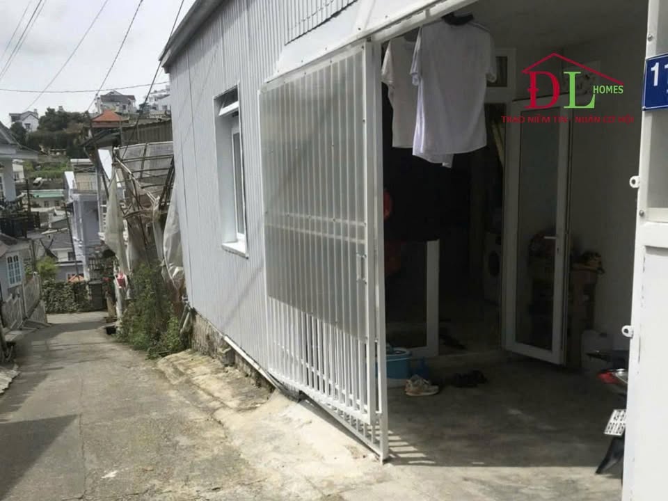 Nhà bán Đà Lạt, đường Hà Huy Tập, 65m² giá 5 tỷ - Đầu tư lý tưởng!