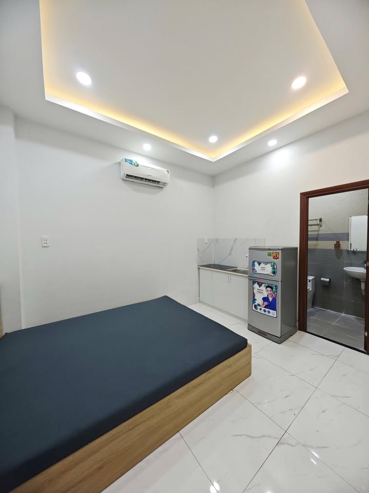 Studio cho thuê Quận Tân Phú 30m² - Full nội thất, an ninh 24/7!