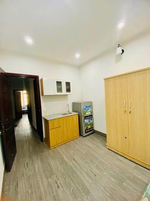 Căn hộ Ngọc Thụy 5 tầng giá 3 triệu - Đầy đủ nội thất, vào ở ngay!