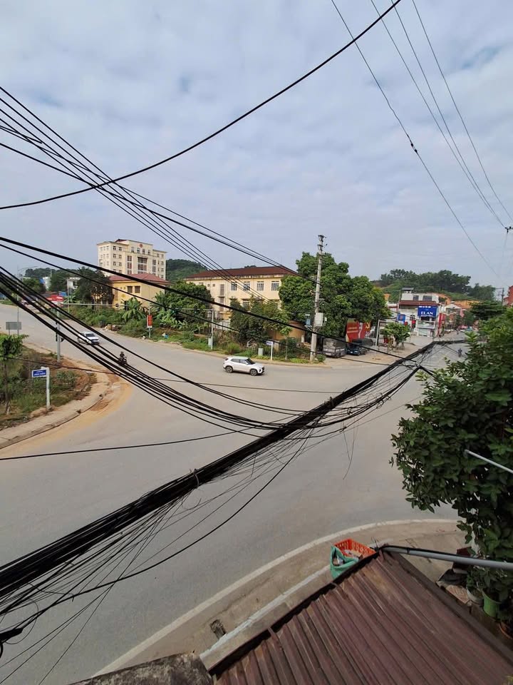 Nhà mặt đường Điện Biên, Yên Bái 68.6m² giá 3.3 tỷ - Vị trí kinh doanh đắc địa!