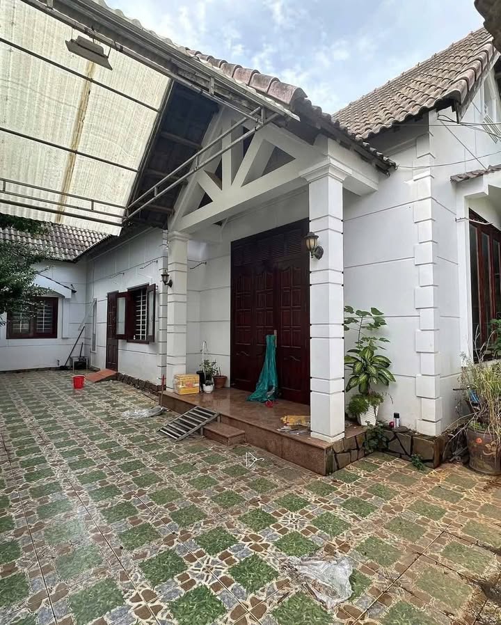 Nhà nguyên căn cho thuê tại Buôn Ma Thuột 120m² giá 7 triệu - Nội thất đầy đủ, sẵn sàng vào ở!