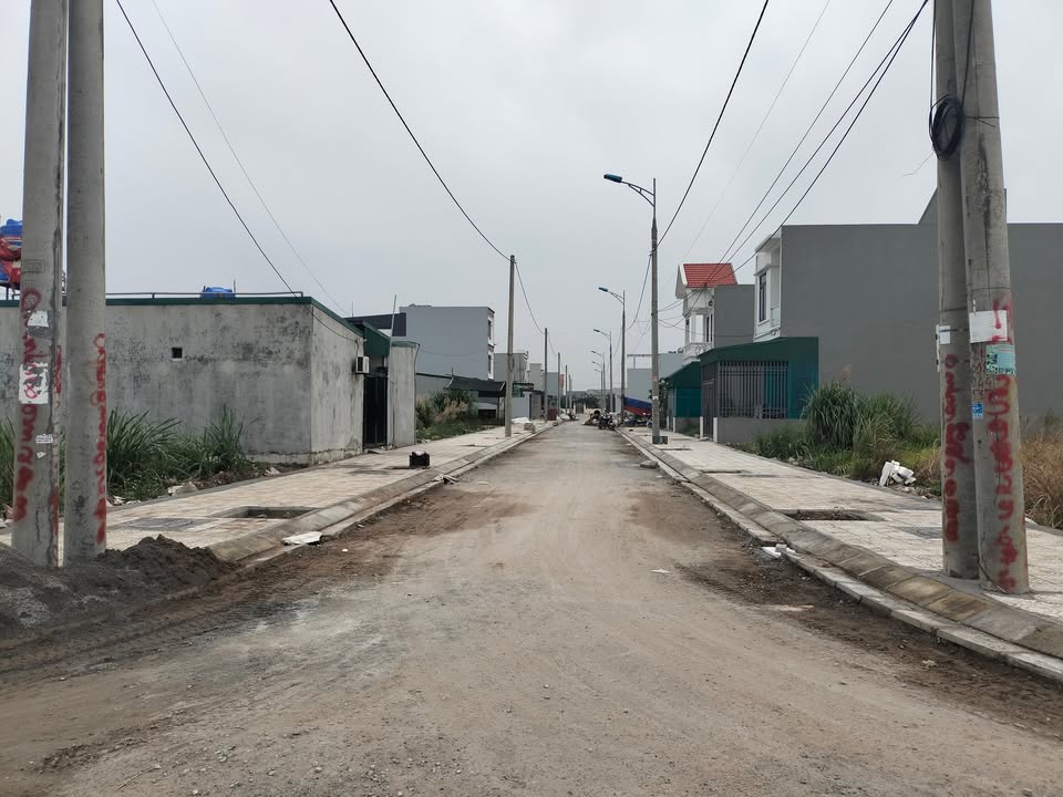 Đất nền tại Thanh Tuyền, Phủ Lý, Hà Nam 90m² giá chỉ 1.8 tỷ - Sổ đỏ chính chủ giao ngay!