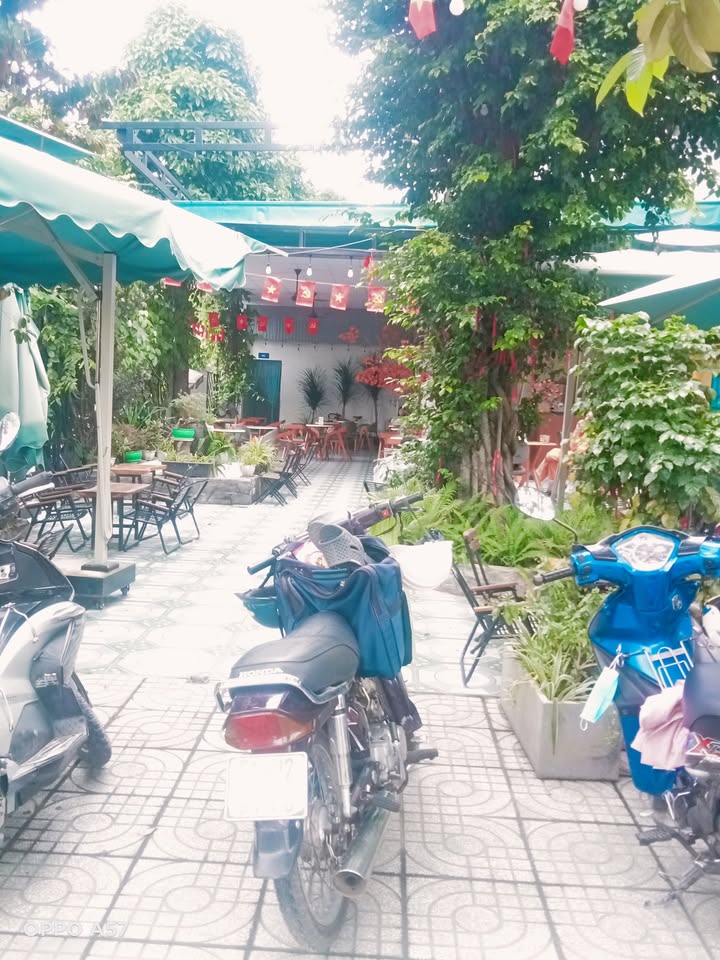 Mặt tiền ĐT743 Dĩ An 400m² giá 21.09 tỷ - Cơ hội đầu tư vàng!