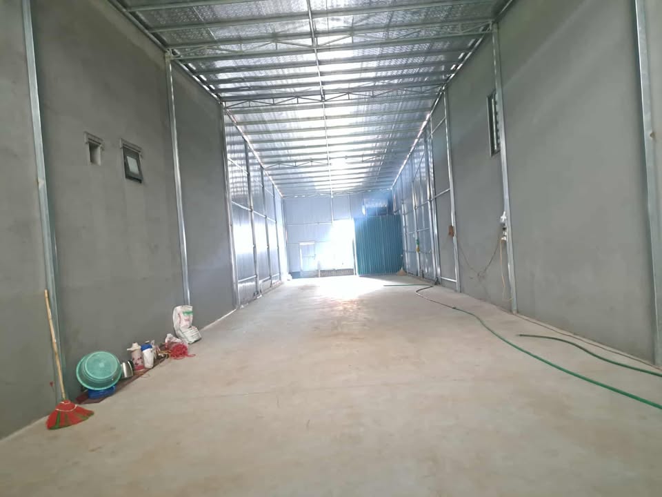 Kho, xưởng cho thuê tại Văn Giang 180m² - Chính chủ cho thuê lâu dài!
