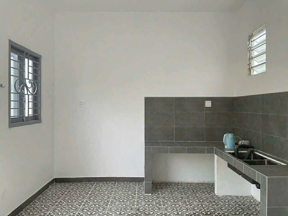 Cần bán gấp FrontHouse mặt tiền đường Phan Huy Ích, Đà Lạt - Diện tích 222m² giá chỉ 2.85 tỷ!