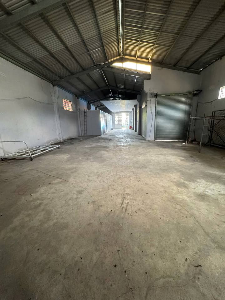 Cho thuê xưởng Tân Hiệp Hóc Môn 600m² giá 25 triệu - Phù hợp làm kho chứa hàng!