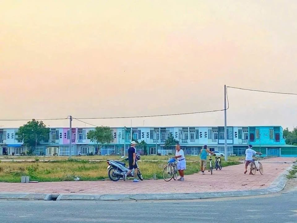 Đất nền Velora Vạn Phát Sóc Trăng 100m² giá 1.6 tỷ - Đầu tư sinh lời bền vững!